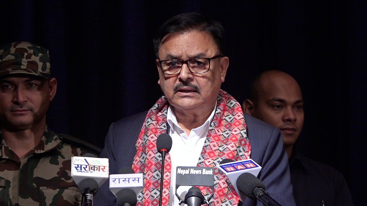 सीमित स्रोत र साधनले बालगृहको सहज व्यवस्थापनमा चुनौती : मन्त्री आचार्य
